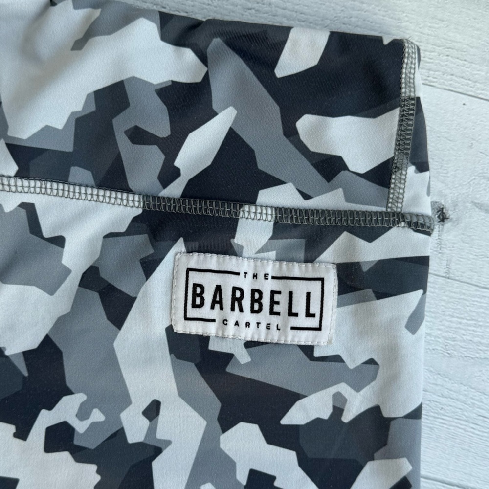 The Barbell Cartel Women’s Camo Gray, Black & White Comp Short 2.5” Size S - Picture 6 of 6